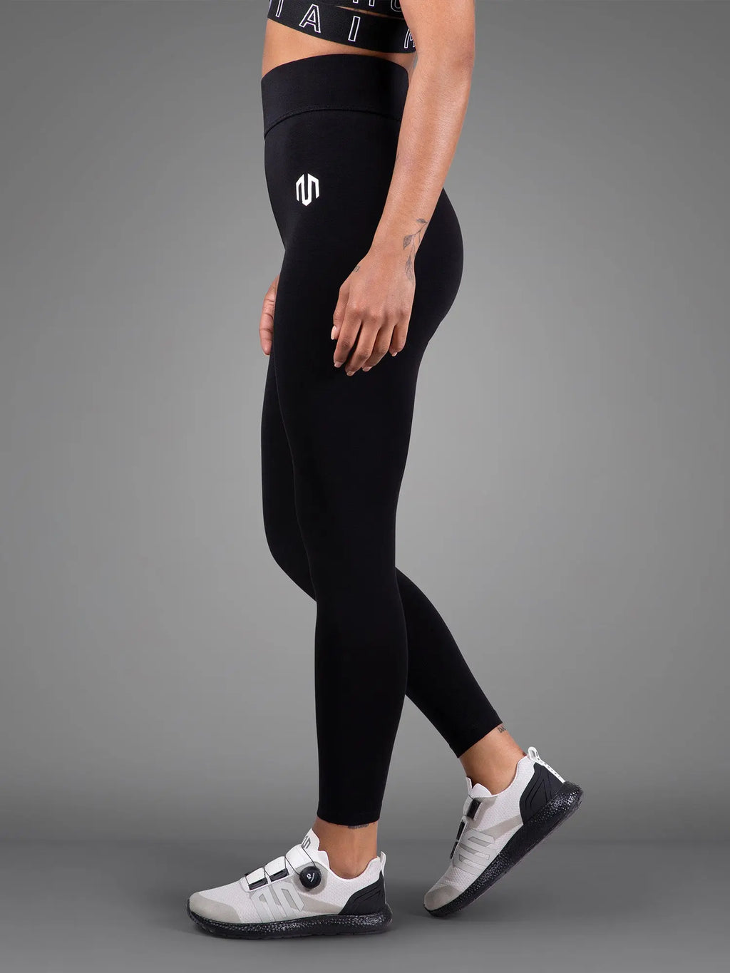 PREMIUM SOFT TIGHTS – MOROTAI